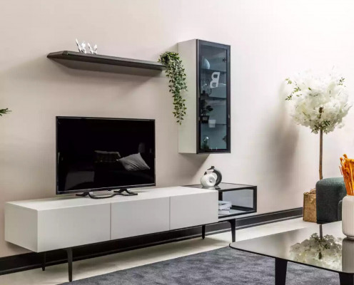 Een onvergelijkbare tv-kast en planken in minimalistische stijl.