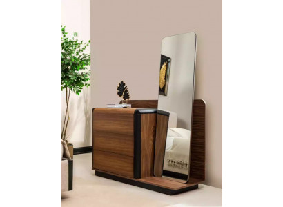 Mooie moderne commode met spiegel in elegant bruin.