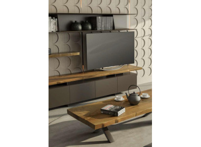 Moderne tv-standaard met wandplanken, luxe opbergkasten, walnoot natuur