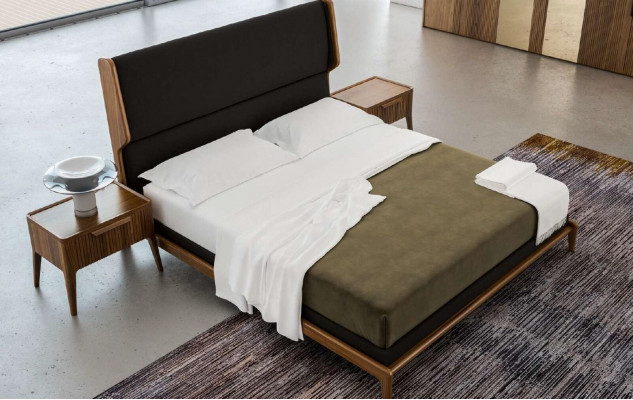 Bruine slaapkamerset Bed Nachtkastjes 2-delig Moderne stijl Luxe meubels