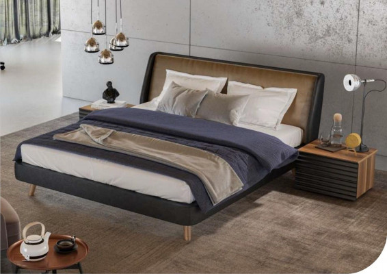 Slaapkamerset Bedframe Nachtkastjes Commode Spiegel Houten meubels