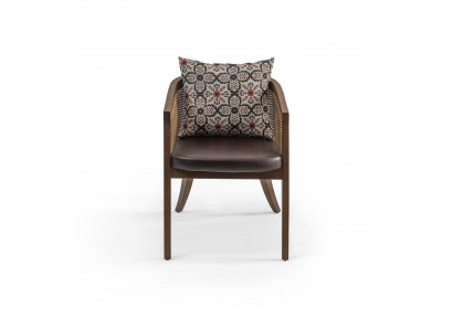 Eetkamer houten stoel design armstoel moderne meubels inrichting stoelen