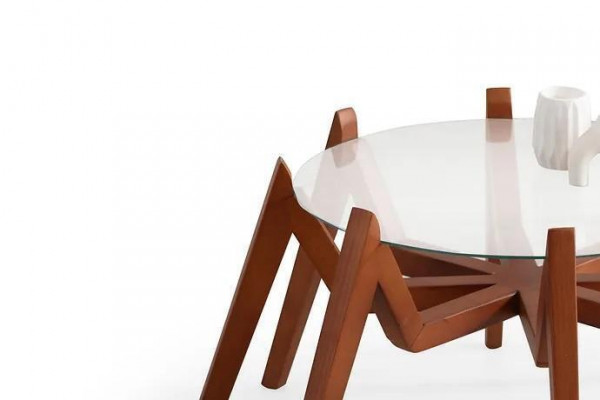 Salontafel in moderne stijl nieuwe hoogwaardige woonkamermeubelen van glas en hout.