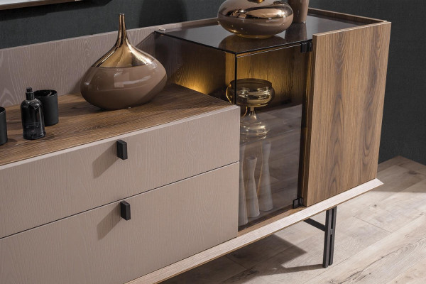 Modern slaapkamer set met perfect bed, 2 nachtkastjes en kaptafel.