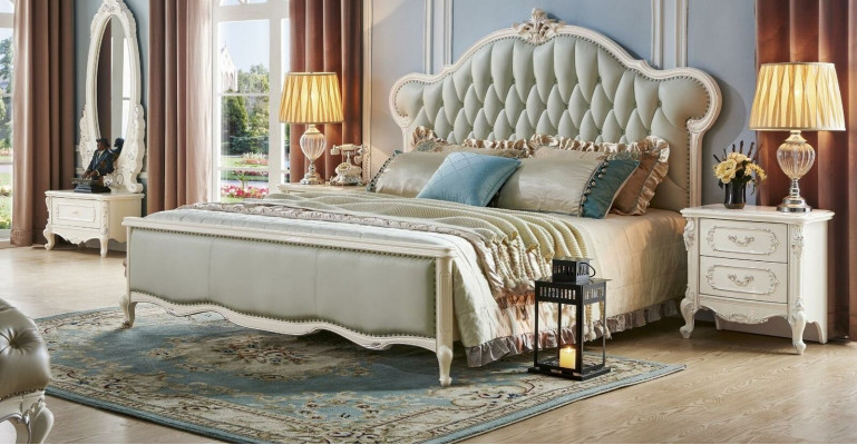 Elegante Chesterfield-bed in klassieke stijl met bijpassende nachtkastjes