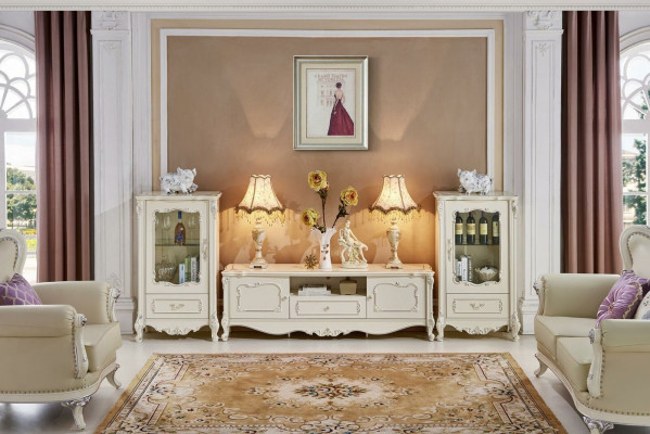Klassieke woonkamer meubels Wit houten vitrinekast Gouden kast