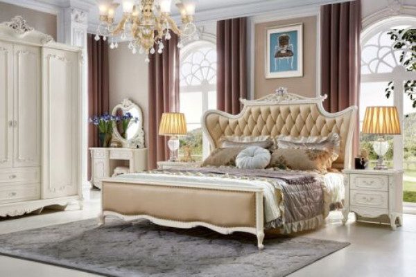 Klassieke rococo slaapkamerset 3-delig. Nachtkastjes bed leer massief hout.