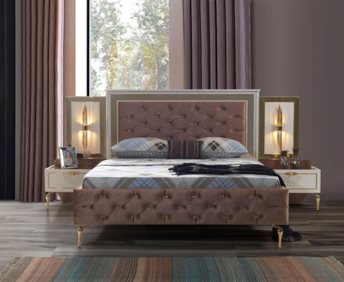 Elegant slaapkamer set in luxueus ontwerp met prachtige patronen.
