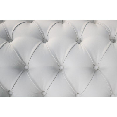 Elegante witte Chesterfield fauteuil: de charme van het klassieke in een moderne stijl