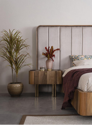 Slaapkamer set dubbel bed moderne 2x nachtkastjes luxe commode met spiegel.