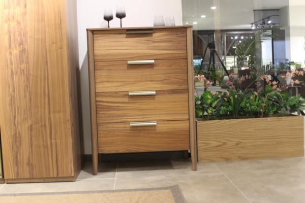 Slaapkamerset Bed + 2x Nachtkastjes Commode Kledingkast Luxe Set Nieuw