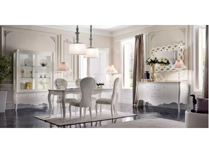Eetkamer set 8-delig. Eettafel 4x stoelen dressoir spiegelset wit