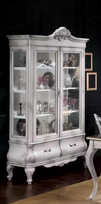 Klassieke eetkamermeubels Eettafel 4x stoelen Dressoir Vitrine Luxe