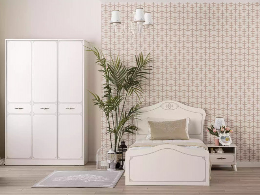 Houten kast Luxe kledingkast Kast Meubels Hout Wit 3 deuren Ontwerp