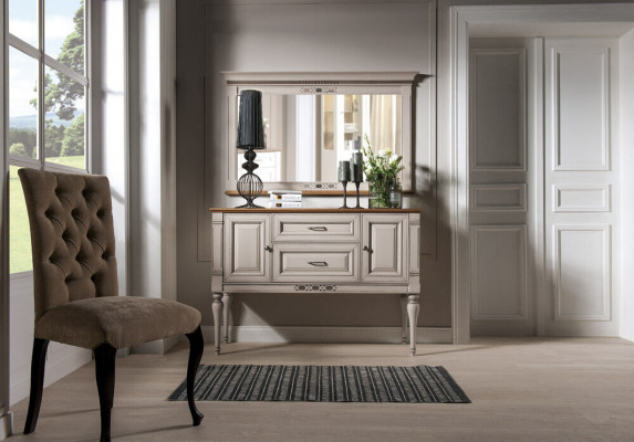 Klassieke commode vitrine commodes vitrines vitrinekast dressoir