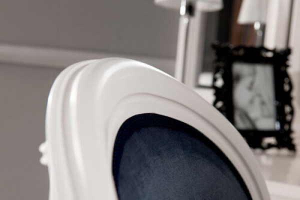 Klassieke commode ladenkast antiek stijl kast houten model