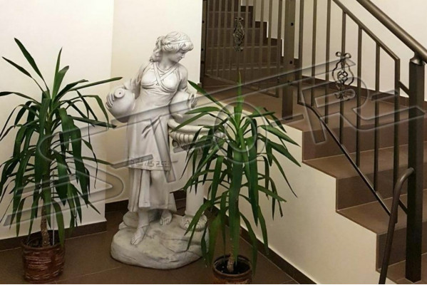 Kübel Sculptuur Ontwerp Figuur Standbeeld Tuin Figuren Standbeelden Sculpturen S101077