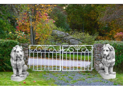 Leeuw tuinbeeld terras tuin sculptuur decoratie figuren beelden standbeelden