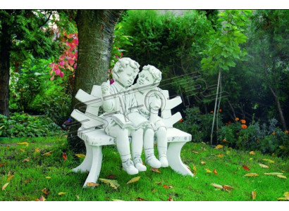Beeldfiguur kinderen op bank Standbeelden sculptuur beeldenbeeldhouwwerk beeldhouwwerken