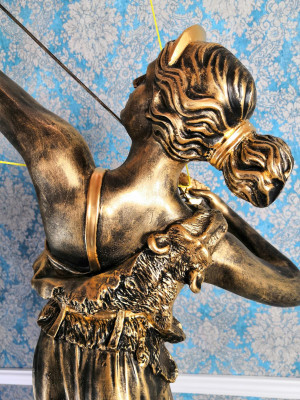 Diana God Boog Pijl XXL Designer Standbeeld Sculptuur Figuur Standbeelden Decoratie