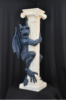 Ontwerp Kolom van Gragol Gotische Zuilen Sculptuur Sculpturen Bloemenstandaard