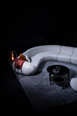 Grijze hoekbank woonkamer gestoffeerde bank luxe hoekbankgroep bank