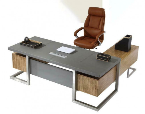 Chef bureau exclusieve kantoorinrichting. Ontwerptafel advocatenpraktijk.