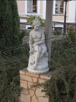 Dames figuur standbeeld beelden standbeelden sculptuur sculpturen tuin