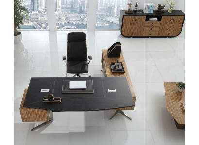 Ontwerp tafel Chef bureau exclusieve kantoorinrichting advocatenpraktijk.