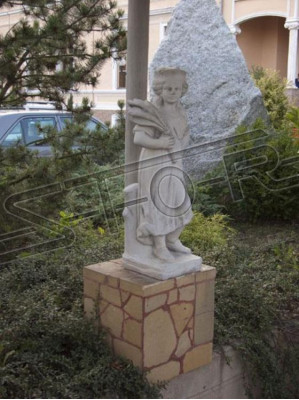 Vrouw 80 cm sculptuur ontwerp figuur standbeeld tuin figuren decoratieve beelden