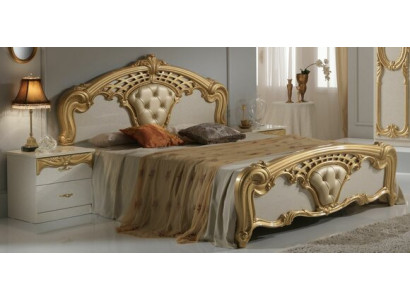 Klassiek bedframe slaapkamerset 3-delig. Bed + 2 nachtkastjes Stijl meubels