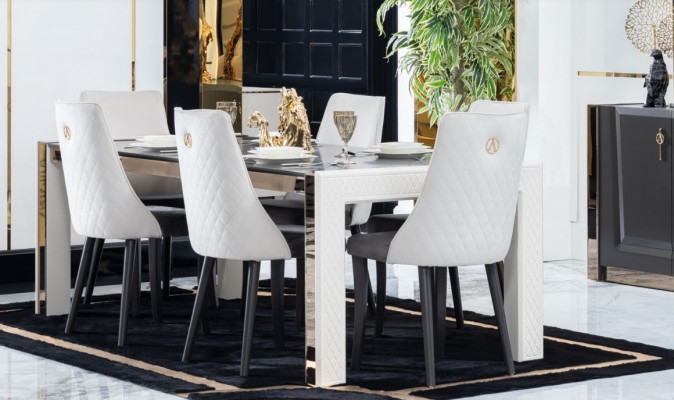 Zitgroep van textielstoffen met stoelbekleding, compleet ontwerp fauteuil en set van 6 stoelen