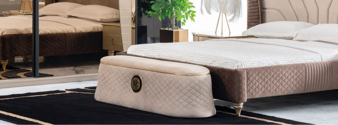 Luxe set slaapkamer bed nachtkastje commode kruk set ensemble nieuw 5-delig.