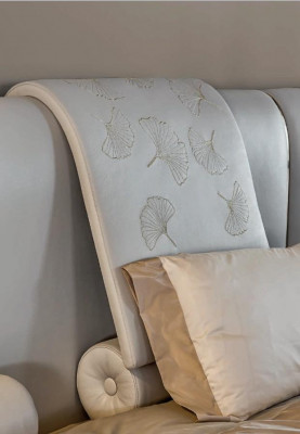 Luxe bed Italiaans design meubels inrichting slaapkamer bedden dubbel huwelijk