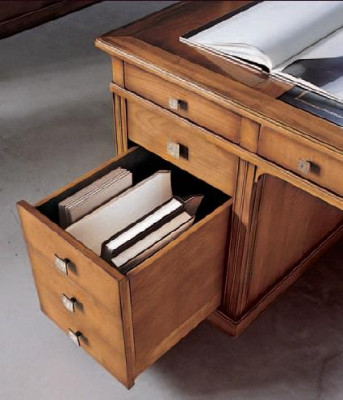 Schrijftafel computertafel tafel bureau tafels Italiaanse meubels inrichting.