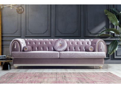 Lila Chesterfield driepersoons designer bankstel met houten frame