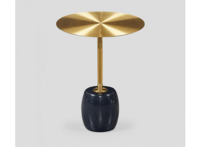 Gouden-zwarte salontafel, ontwerper woonkamer, stijlvolle bijzettafels.