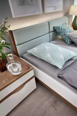 Bed Modern Style Double Beds Luxury Design Bedroom Furniture Wooden Bed