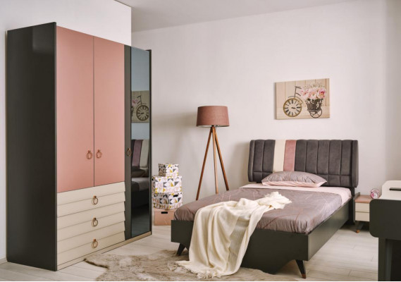 Slaapkamer Set Bed Nachtkastje Kledingkast Modern Luxe Setra Set