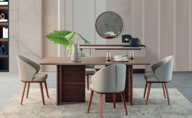 Exclusieve eetkamer meubelen Robuuste eettafel Designer dressoir Stoelen