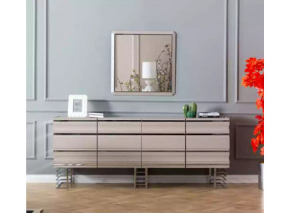 Woonkamer beige dressoir spiegel design meubels console hout ontwerper