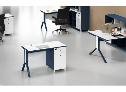 Chef bureau luxe kantoorinrichting tafel kantoor praktijk tafels