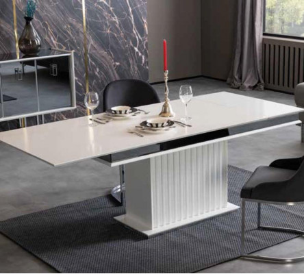 Luxe eettafel set met eettafel + 4x armstoel dressoir spiegel 7-delig.