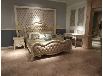 Luxury Chesterfield bed Royal leather bed Palace hotel double bed