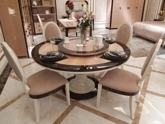 Moderne eettafel set van hout met eettafel en 4 stoelen, 5-delige set
