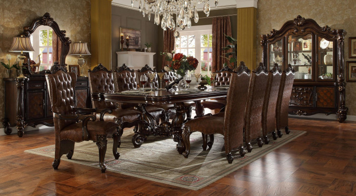 Klassieke barok eetkamerset Luxe eettafel Chesterfield stoelen 14-delige set