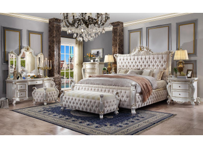 Slaapkamer set Bed Nachtkastje Kaptafel Spiegel Kruk Chesterfield