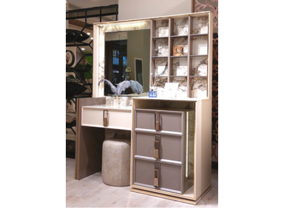 Ontwerp make-uptafel Luxe slaapkamerinrichting met spiegel Modern meubilair