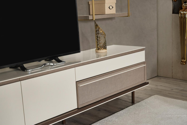 Witte woonkamerset Designer TV-standaard Luxe LED-vitrine Houten rek