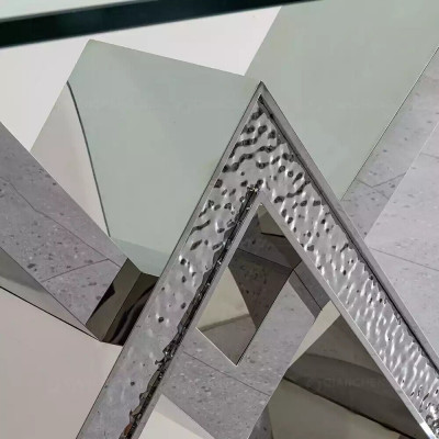 Luxe eettafel kolomtafel Zilveren eettafels Eettafel Eetkamertafel Glazen tafel
